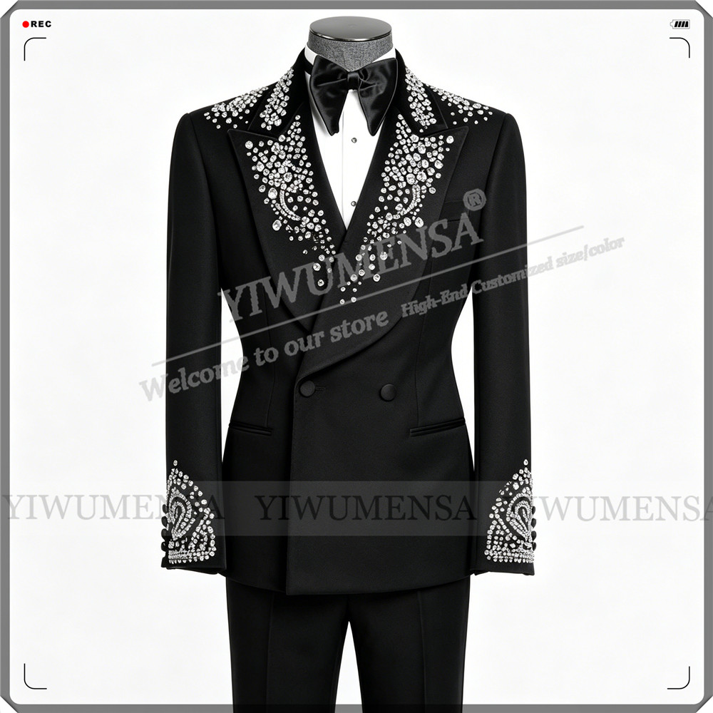 Men Formal Wear Outfits - 高級結婚式のスーツ男性用ラインストーンビーズジャケットパンツ 2 ピース新郎フォーマルパーティータキシード服装カスタマイズされた男性の衣装